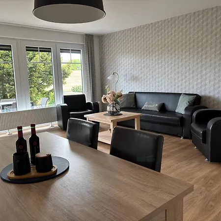 Haus Ostsee - Deichblick *