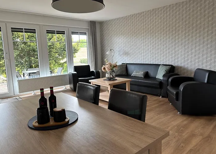 Haus Ostsee - Deichblick *